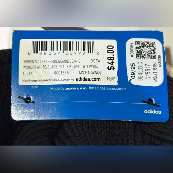 adidas Originals Trefoil Beanie 2-Pack - Picture 8 of 9